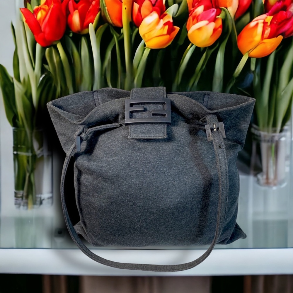 FENDI rare medium-sized grey heather Fall/Winter tote bag #H121